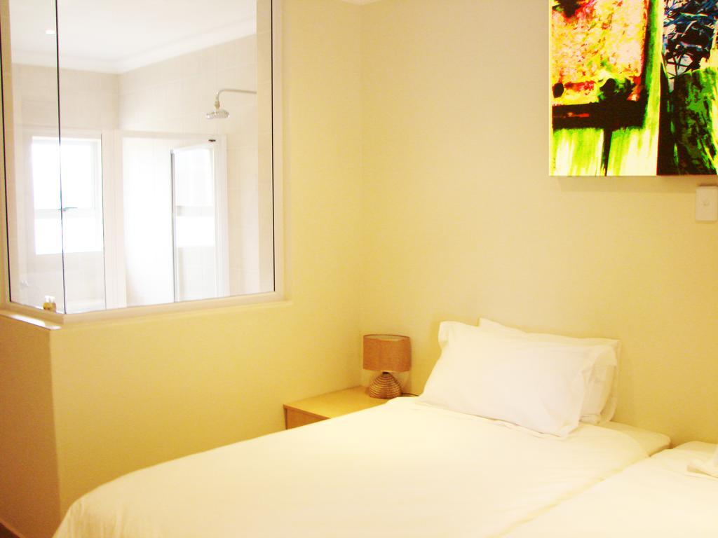 17 On 13Th Guest House Edenvale Exterior foto