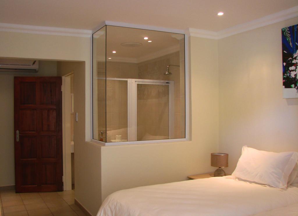 17 On 13Th Guest House Edenvale Exterior foto